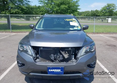 2018 Nissan Pathfinder Sv z USA, uszkodzony, nr VIN 5N1DR2MM8JC645166